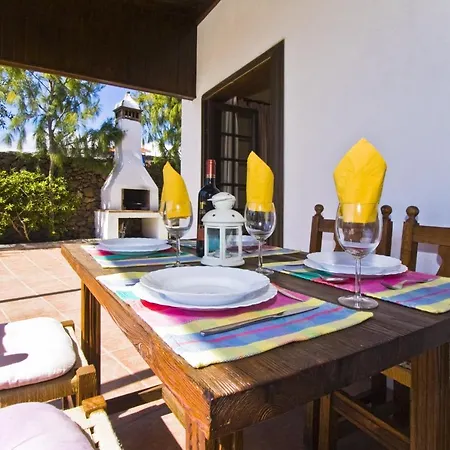 Puerto Del Carmen Sleeps 8 Pool Air Con Wifi