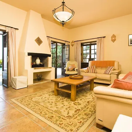 Puerto Del Carmen Sleeps 8 Pool Air Con Wifi فيلة بويرتو ذيل كارمين